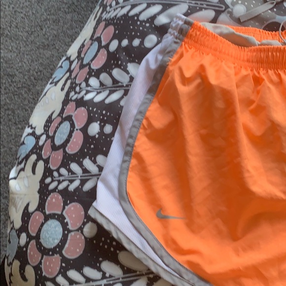 Orange nine shorts - Picture 2 of 3